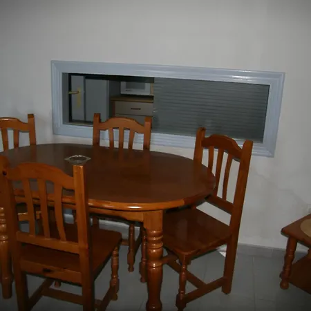 Playa Poniente Apartamento *